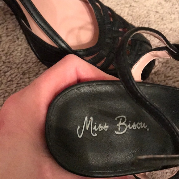 Black heels EUC... - Picture 6 of 6